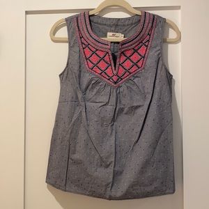 Vineyard Vines Embroidered Top